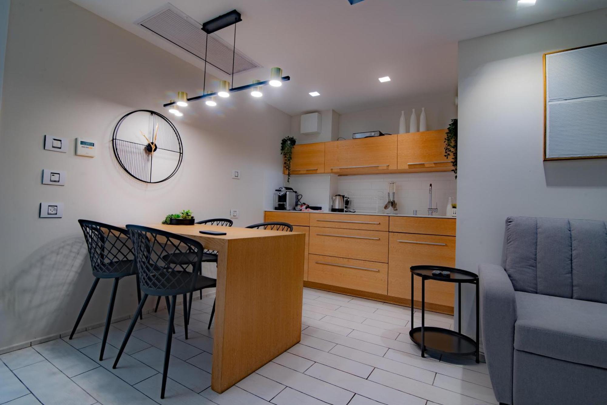 Almogim Suites Eilat Hotel (Adults Only) Екстериор снимка