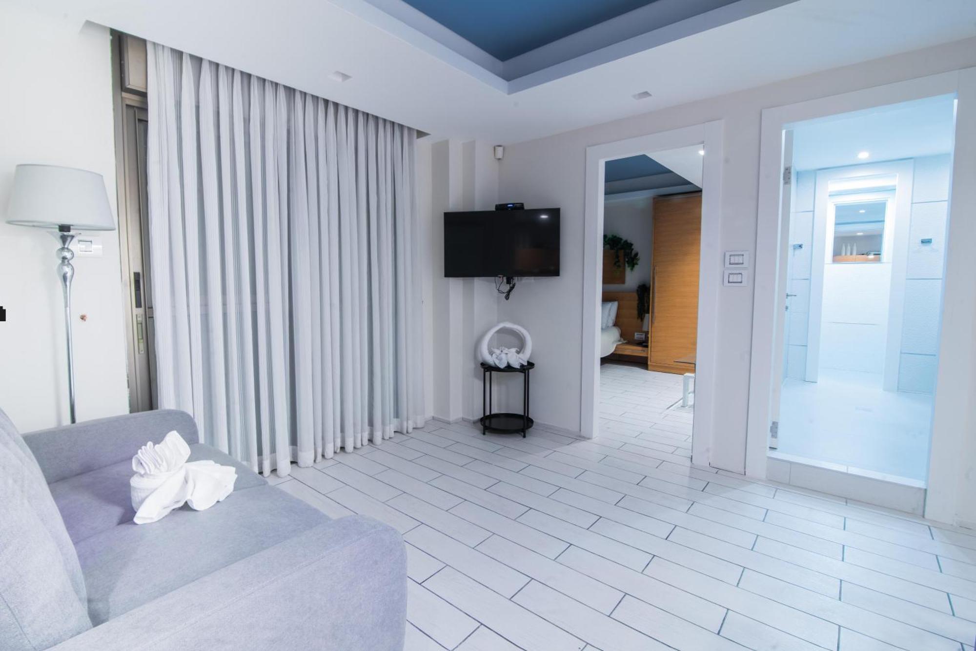 Almogim Suites Eilat Hotel (Adults Only) Екстериор снимка