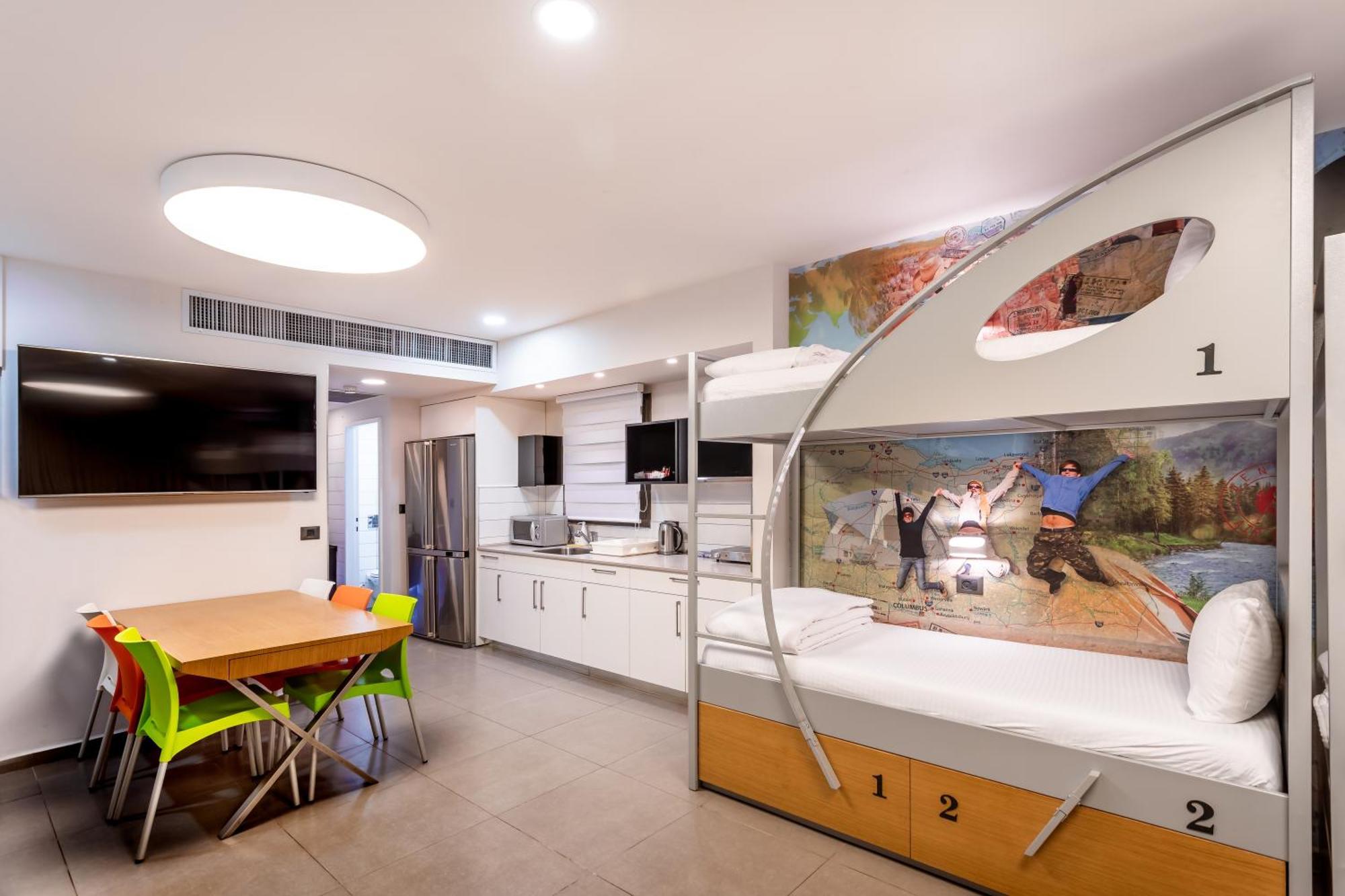 Almogim Suites Eilat Hotel (Adults Only) Стая снимка
